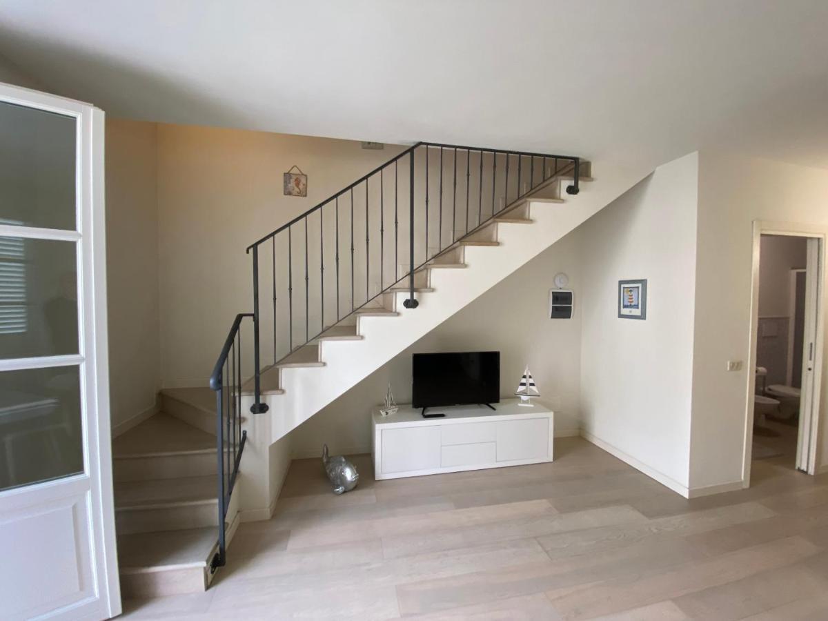 Lido Luxury Villas Лидо Ди Камайоре Екстериор снимка