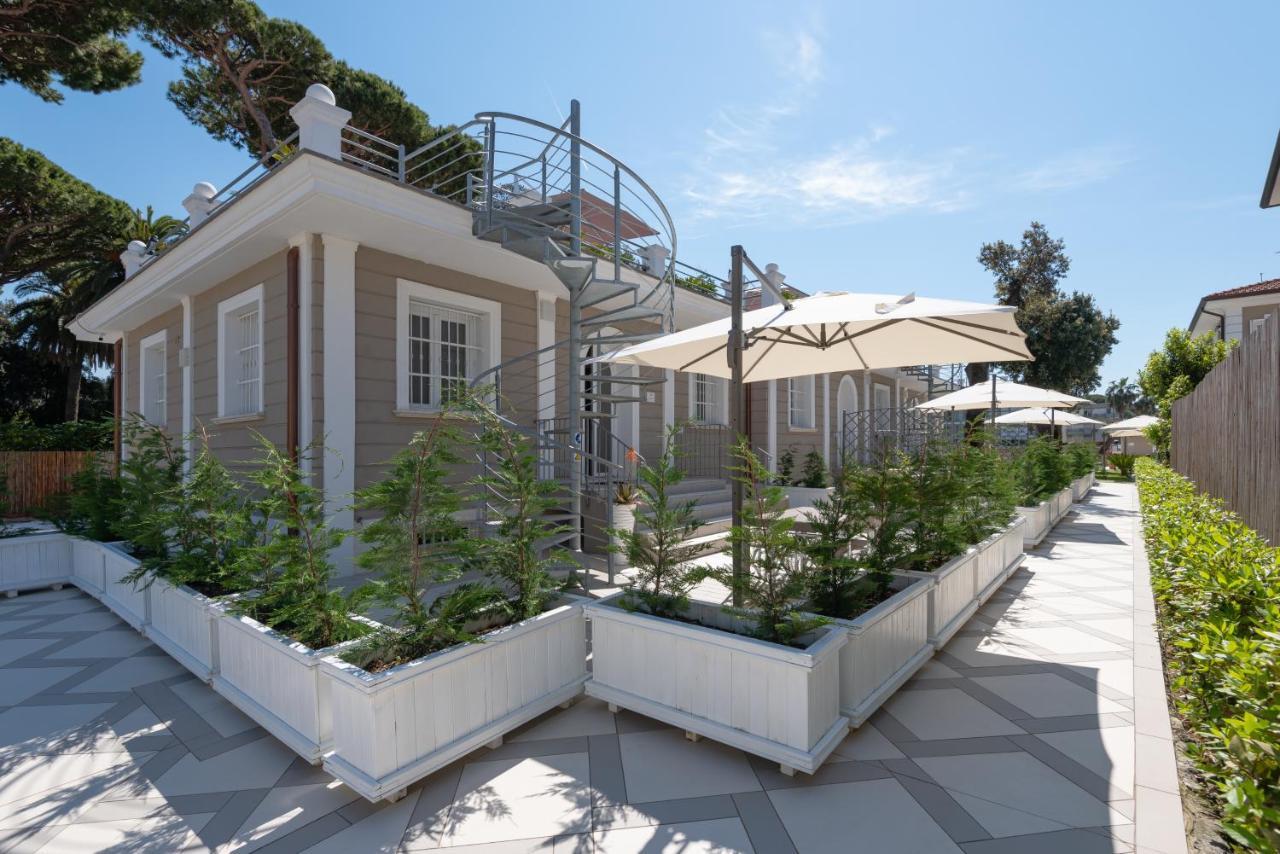 Lido Luxury Villas Лидо Ди Камайоре Екстериор снимка
