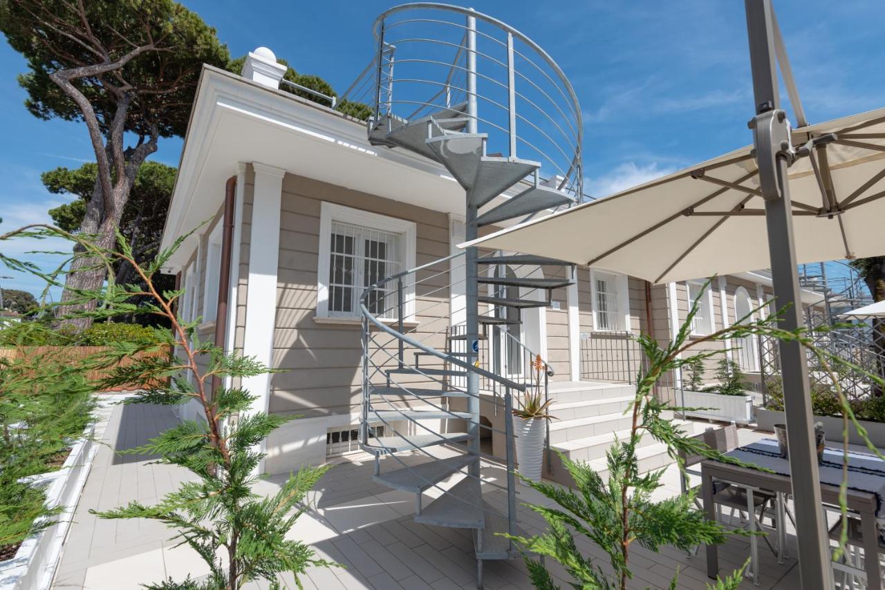 Lido Luxury Villas Лидо Ди Камайоре Екстериор снимка