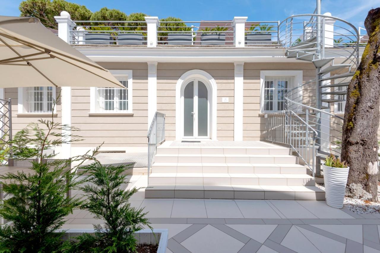 Lido Luxury Villas Лидо Ди Камайоре Екстериор снимка