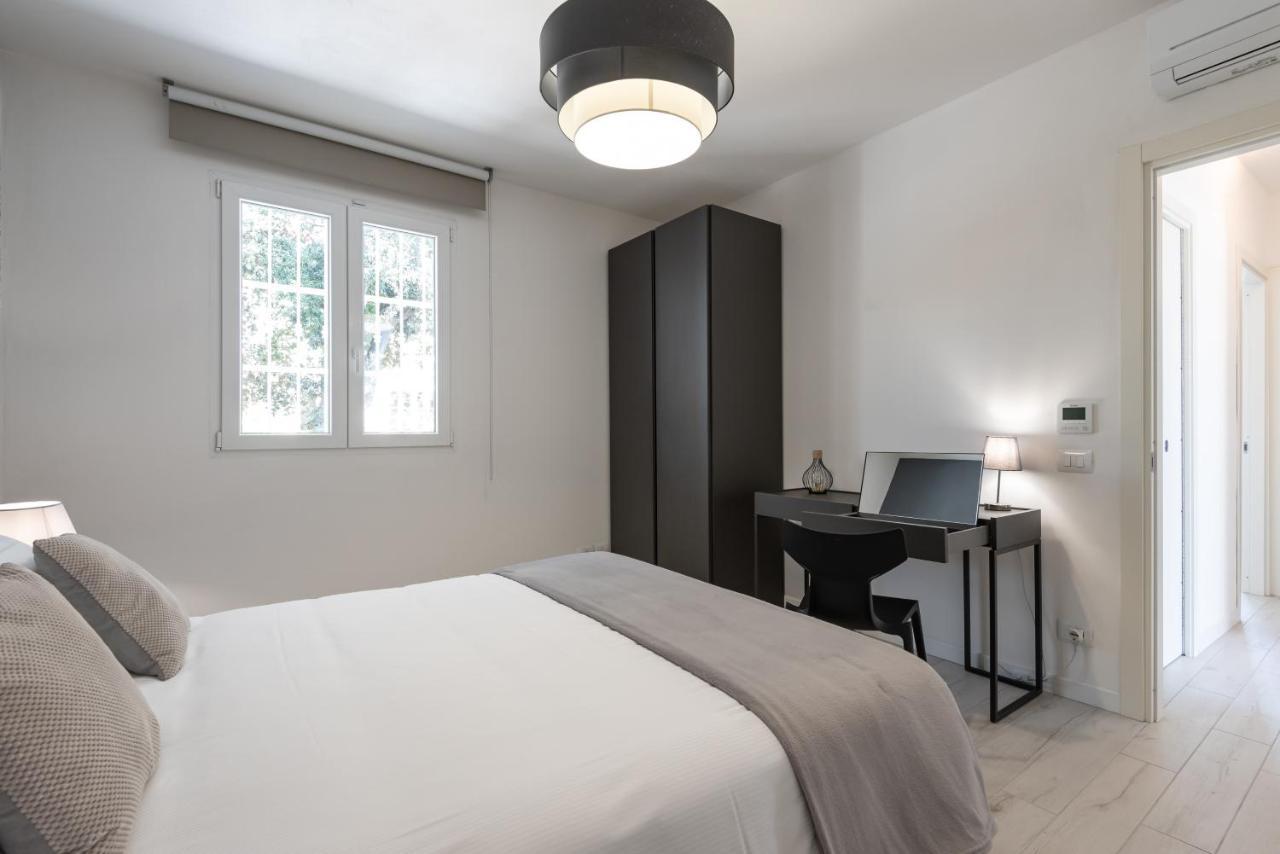 Lido Luxury Villas Лидо Ди Камайоре Екстериор снимка