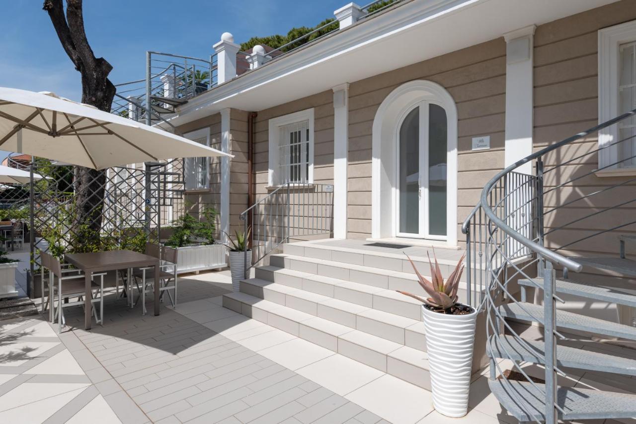 Lido Luxury Villas Лидо Ди Камайоре Екстериор снимка
