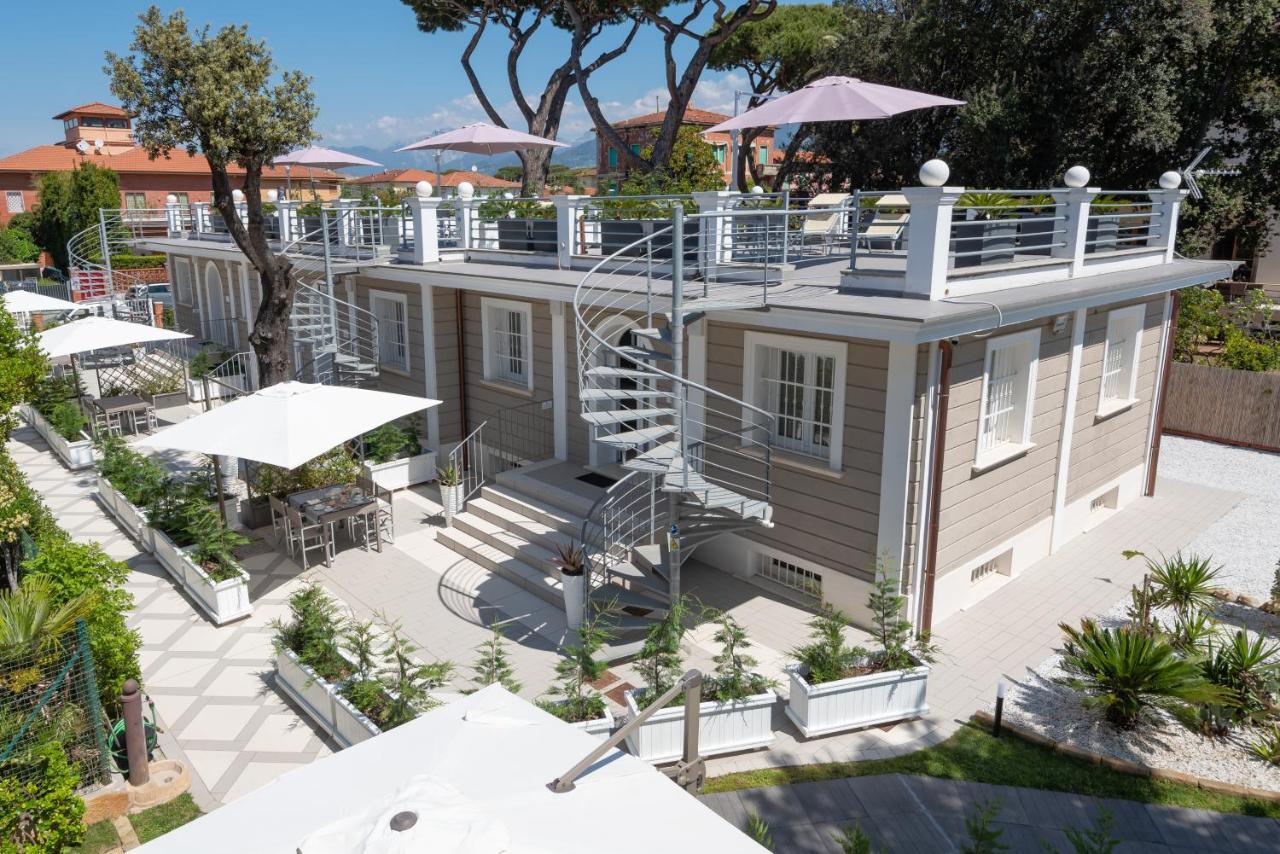 Lido Luxury Villas Лидо Ди Камайоре Екстериор снимка