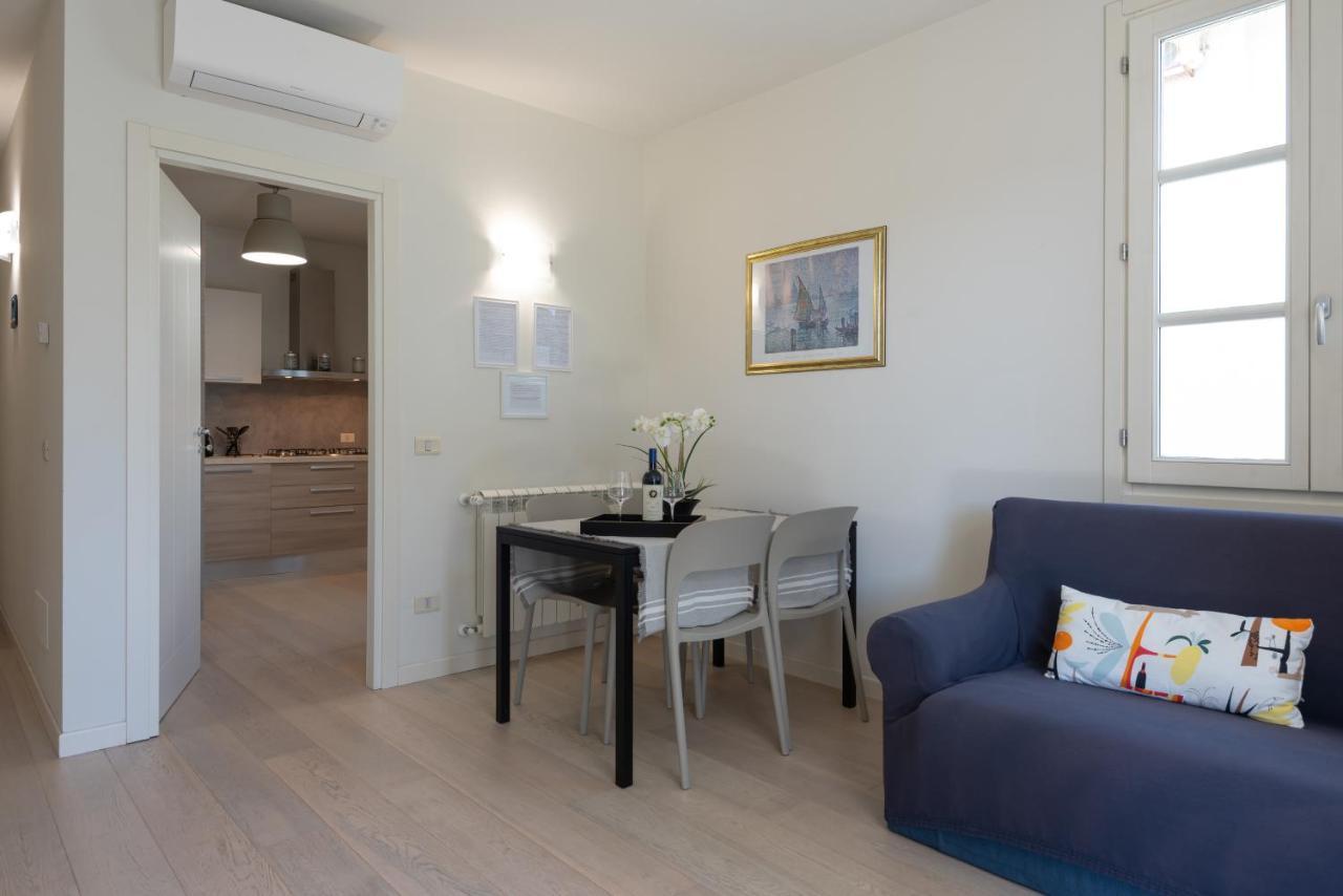 Lido Luxury Villas Лидо Ди Камайоре Екстериор снимка