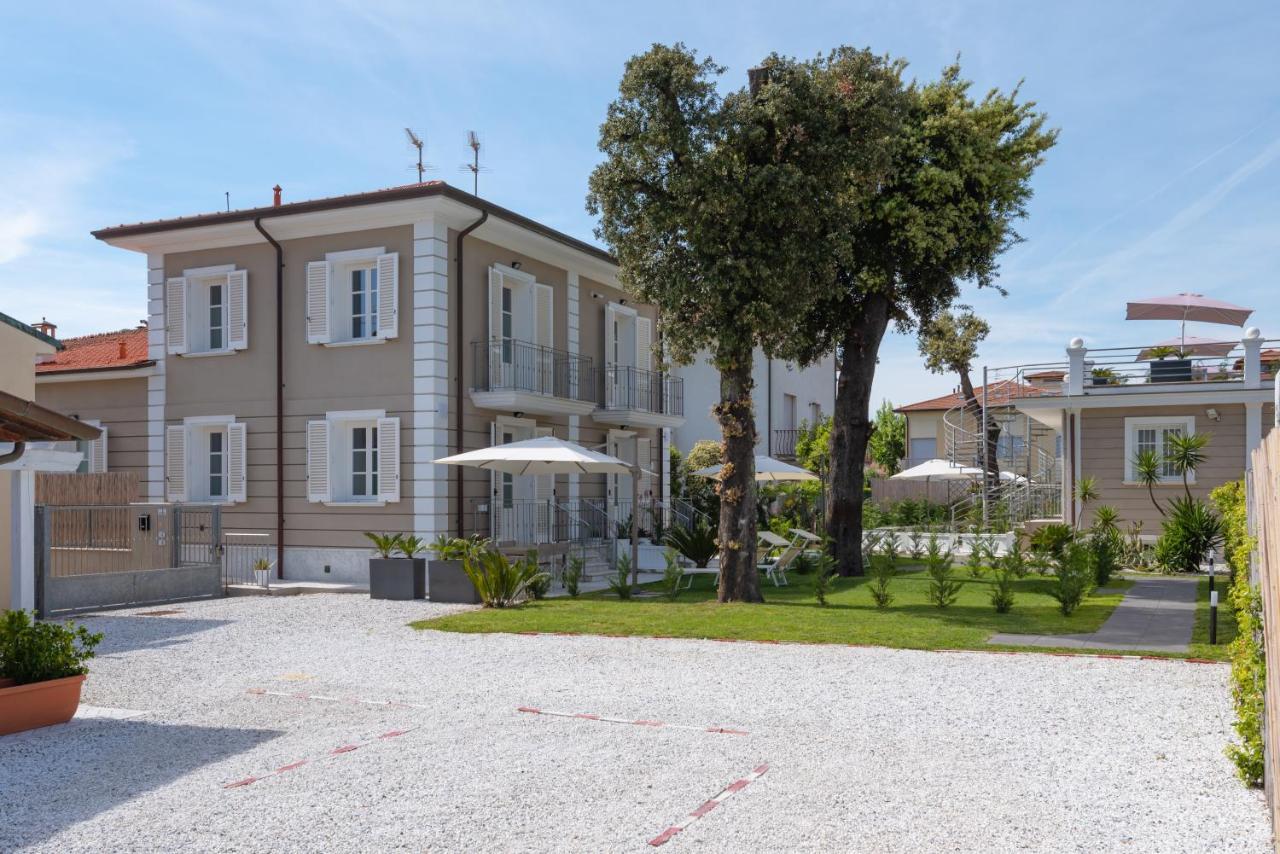 Lido Luxury Villas Лидо Ди Камайоре Екстериор снимка