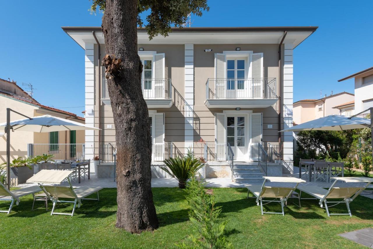 Lido Luxury Villas Лидо Ди Камайоре Екстериор снимка
